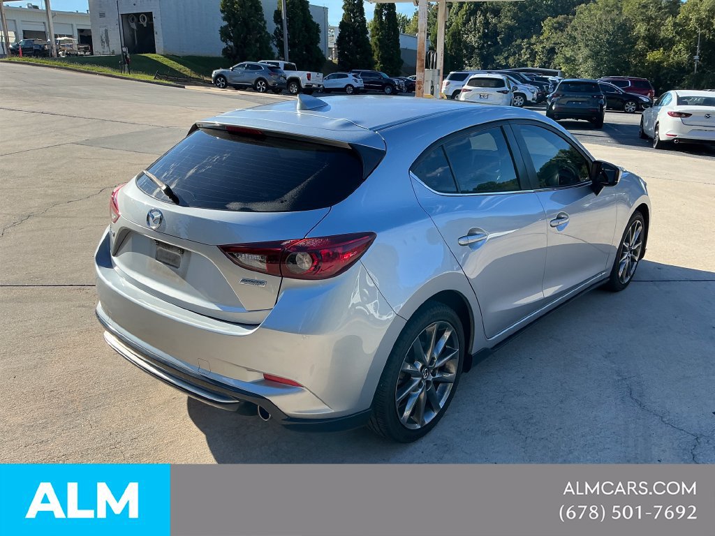 Used 2018 MAZDA MAZDA3 Touring FWD image 5