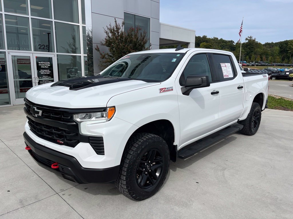 Used 2023 Chevrolet Silverado 1500 LT Trail Boss w/ Protection Package AWD/4WD image 1