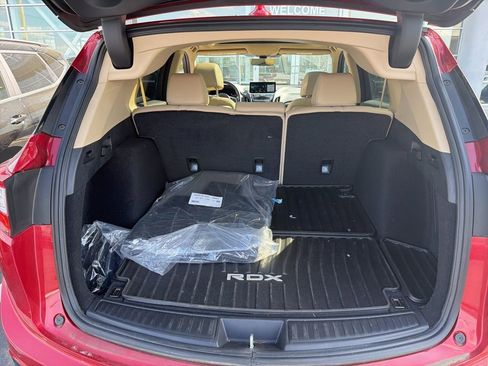 Used 2024 Acura RDX w/ Technology Package image 9