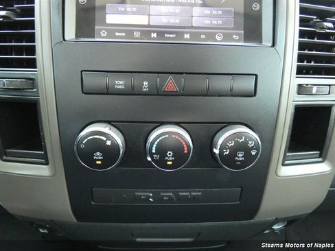Used 2012 RAM 1500 Express RWD image 31