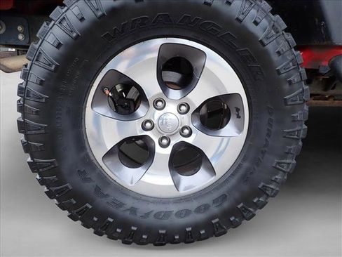 Used 2010 Jeep Wrangler Unlimited Rubicon w/ Trailer Tow Group AWD/4WD image 7