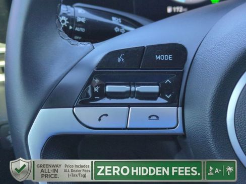 Used 2023 Hyundai Elantra Limited w/ Preferred Accessory Package FWD image 20