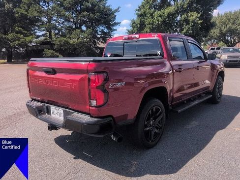 Used 2025 Chevrolet Colorado Z71 w/ Z71 Convenience Package 2 AWD/4WD image 10