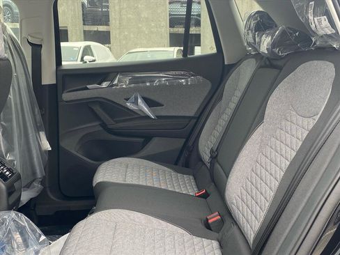 New 2026 Volkswagen Tiguan S AWD/4WD image 10