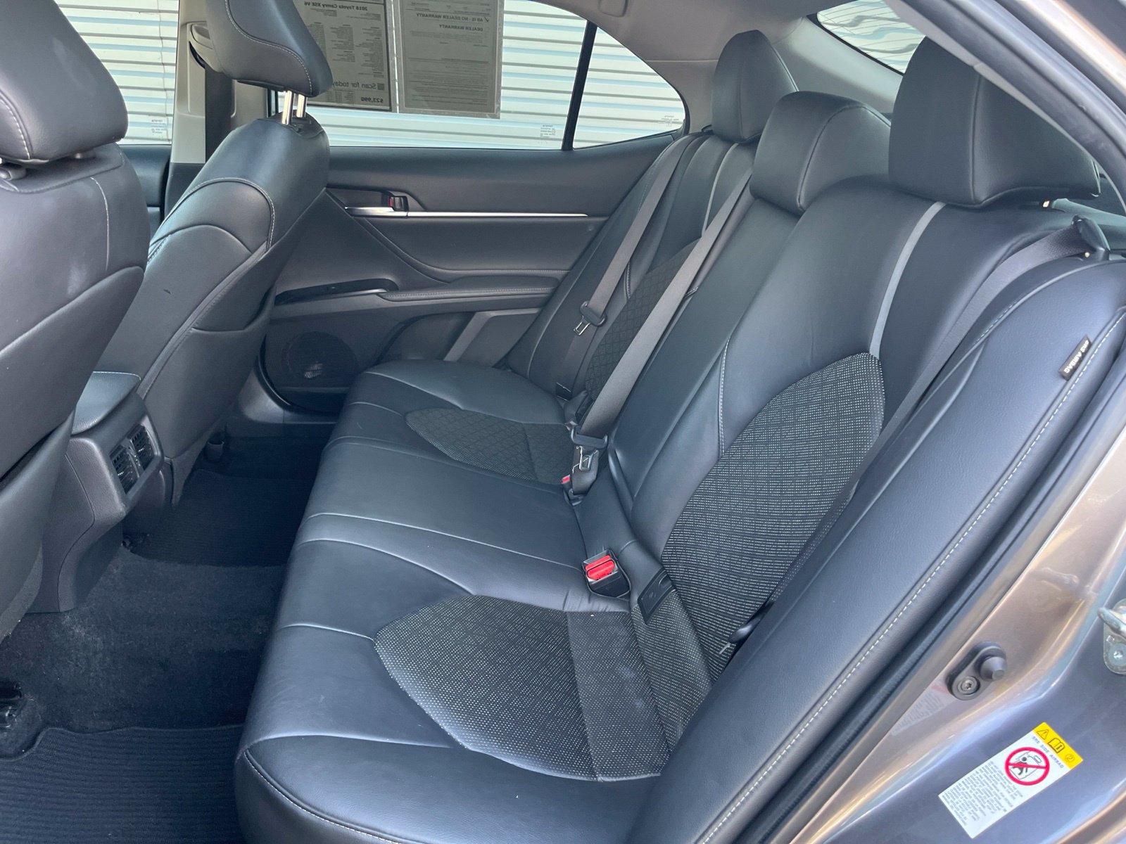 Used 2018 Toyota Camry XSE FWD image 29