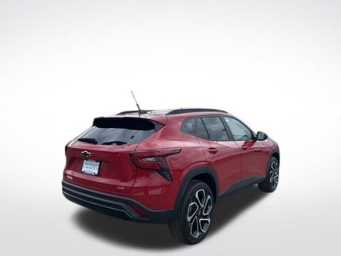 New 2026 Chevrolet Trax RS w/ Driver Confidence Package FWD image 11