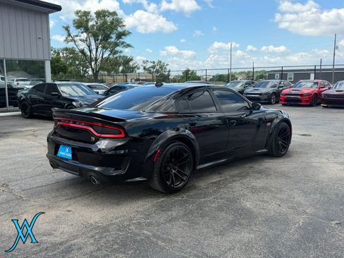 Used 2021 Dodge Charger Scat Pack RWD image 8