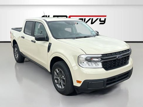 Used 2024 Ford Maverick XLT image 1
