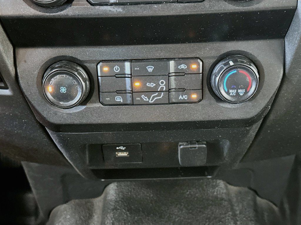 Used 2022 Ford F250 XL w/ Power Equipment Group AWD/4WD image 17