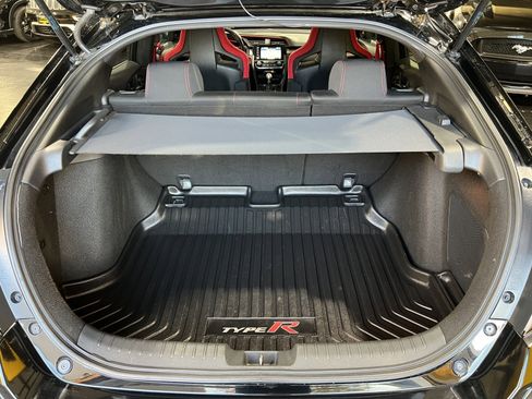 Used 2019 Honda Civic Type R image 23