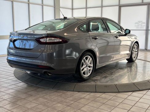 Used 2013 Ford Fusion SE image 7