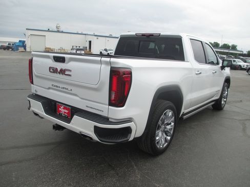 Certified 2023 GMC Sierra 1500 Denali w/ Denali Reserve Package AWD/4WD image 6