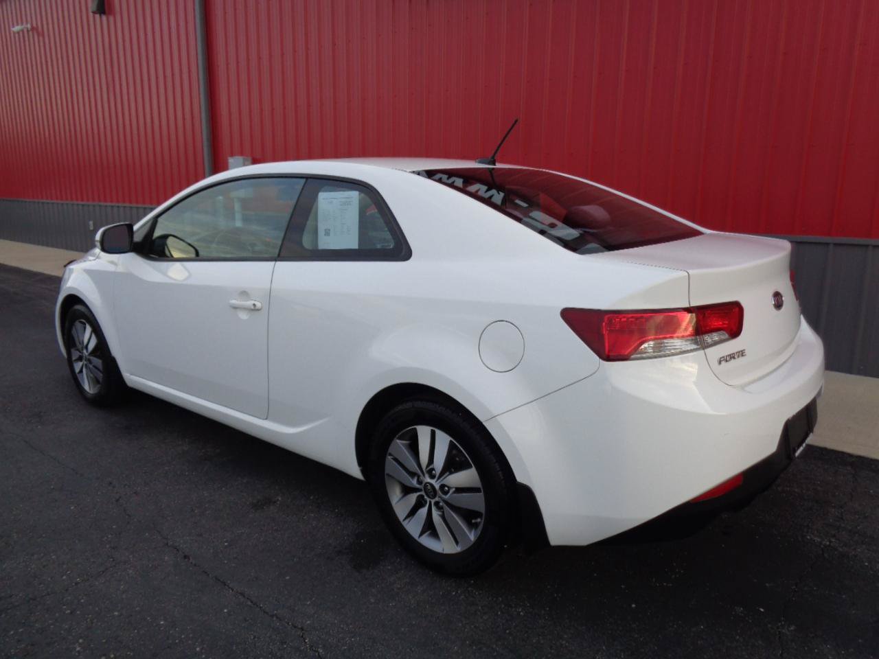 Used 2013 Kia Forte Koup EX FWD image 7