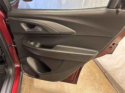 Certified 2024 Chevrolet TrailBlazer LT w/ Convenience Package image 25