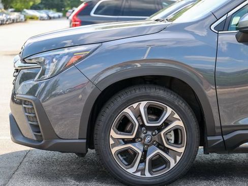 Used 2023 Subaru Ascent Limited w/ Technology Package AWD/4WD image 32