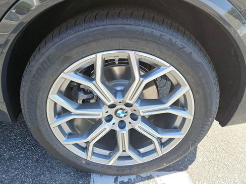 New 2027 BMW X7 xDrive40i AWD/4WD image 10
