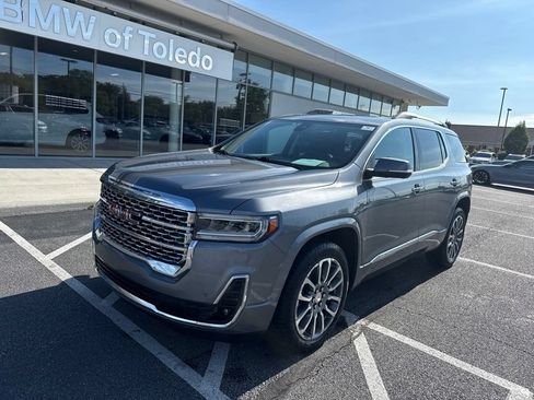 Used 2021 GMC Acadia Denali w/ Denali Ultimate Package AWD/4WD image 3