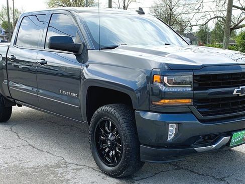Used 2018 Chevrolet Silverado 1500 LT w/ All Star Edition AWD/4WD image 7