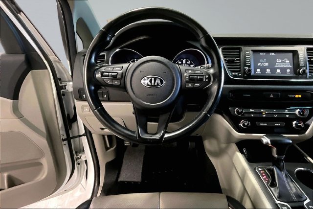 Used 2019 Kia Sedona EX FWD image 8