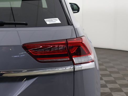 Used 2020 Volkswagen Atlas Cross Sport SEL Premium R-Line image 22