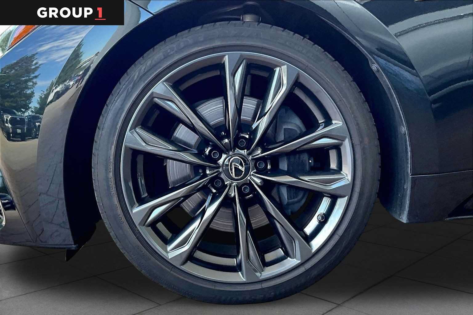 Used 2025 Lexus IS 350 F Sport RWD image 9