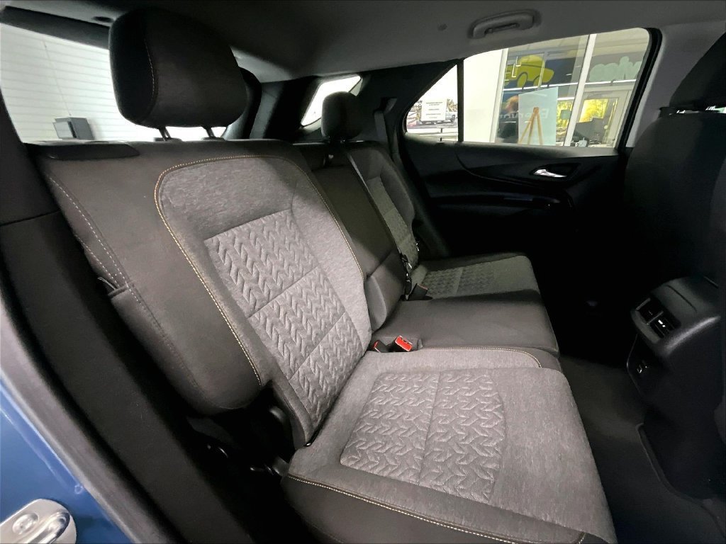 Used 2024 Chevrolet Equinox LT AWD/4WD image 16