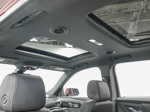 Used 2023 Chevrolet Traverse RS w/ LPO, Floor Liner Package image 25