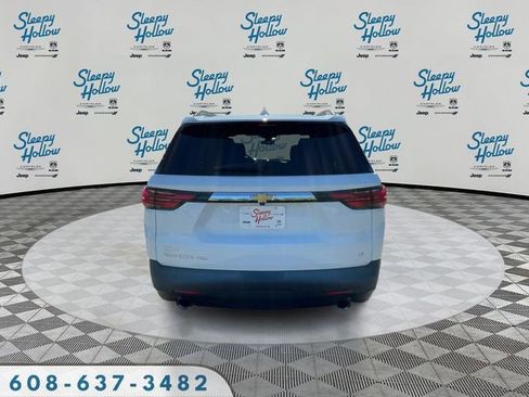 Used 2023 Chevrolet Traverse LT AWD/4WD image 6