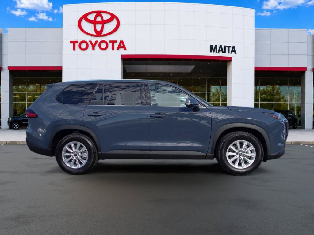 Certified 2025 Toyota Grand Highlander AWD image 2