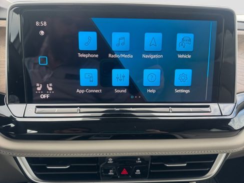 New 2026 Volkswagen Atlas SE image 21