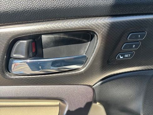 Used 2016 Honda Accord EX-L image 16