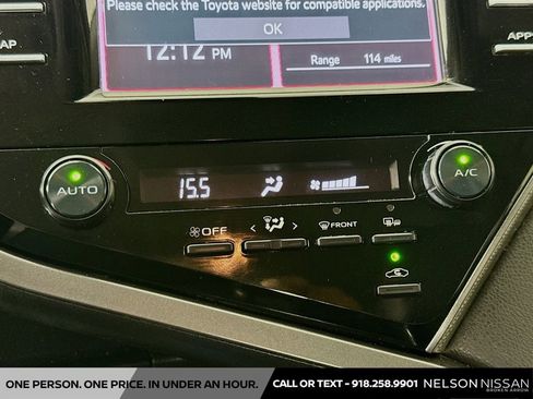 Used 2020 Toyota Camry SE FWD image 15
