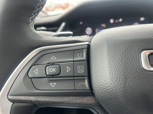 New 2025 Jeep Grand Cherokee L Limited w/ Black Appearance Package image 19