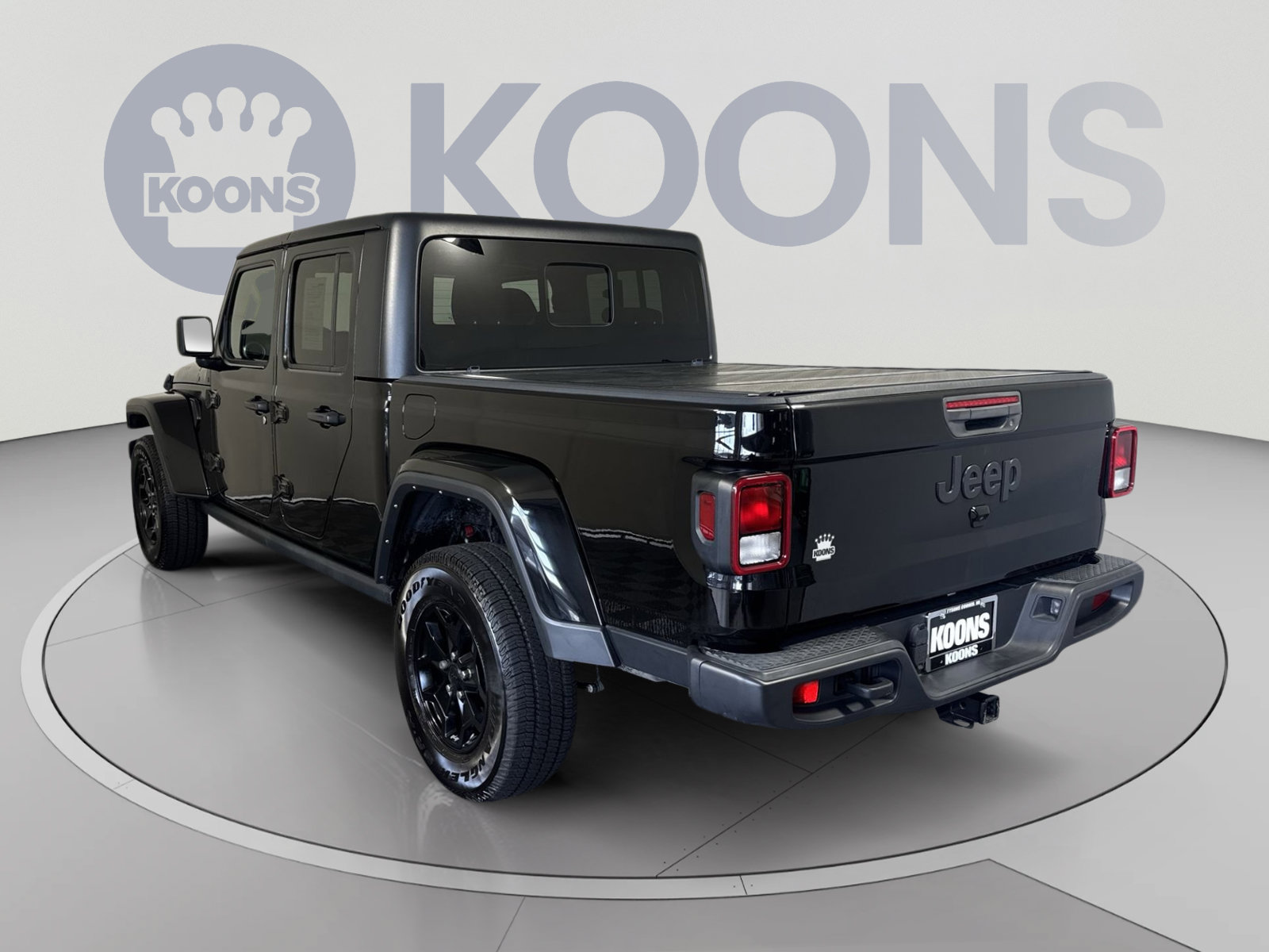 Used 2022 Jeep Gladiator Sport AWD/4WD image 4