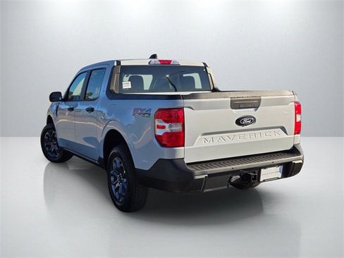 New 2025 Ford Maverick XLT w/ XLT Luxury Package image 6
