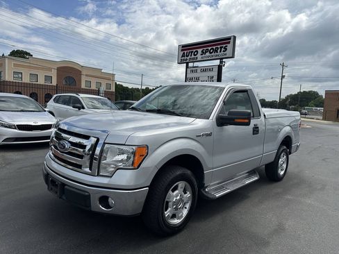 Used 2010 Ford F150 XLT RWD image 1