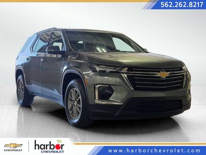 Used 2023 Chevrolet Traverse LT