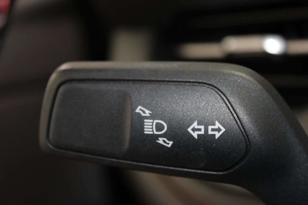 Used 2025 Ford Explorer ST-Line AWD/4WD image 44
