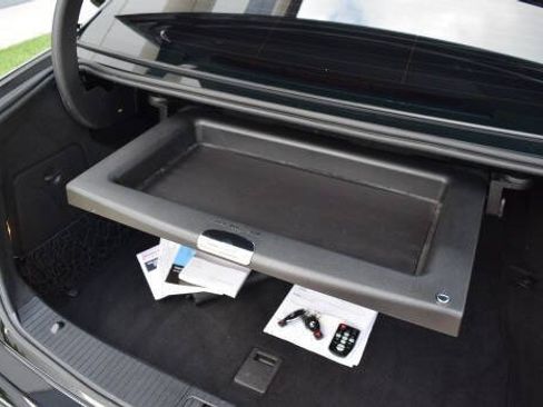 Used 2014 Mercedes-Benz E 250 BlueTEC Sedan image 77
