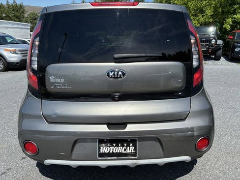 Used 2019 Kia Soul + FWD image 5
