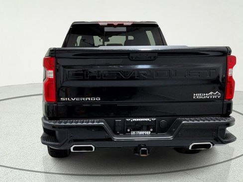 Used 2023 Chevrolet Silverado 1500 High Country AWD/4WD image 4