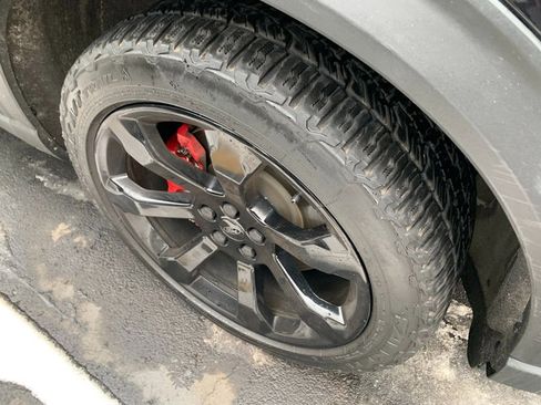 Used 2020 Ford Explorer ST w/ ST Street Pack image 5