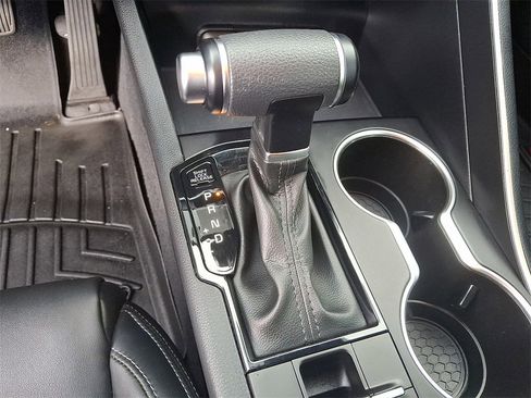 Used 2024 Kia K5 GT-Line image 14