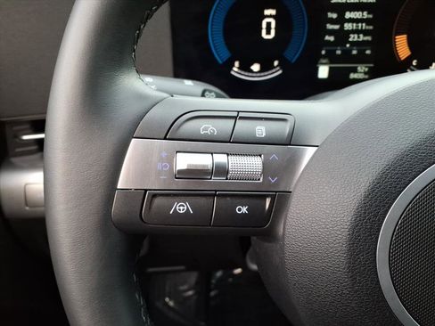 Used 2025 Hyundai Kona SEL image 15