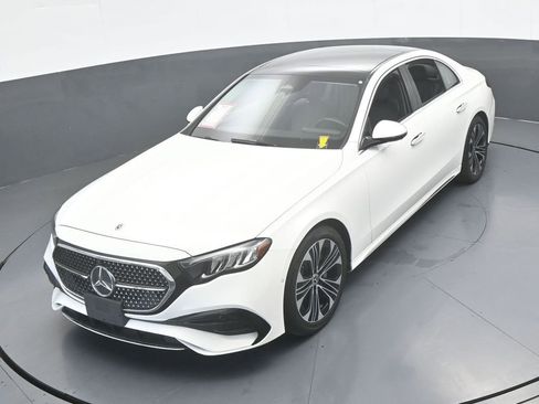 Used 2025 Mercedes-Benz E 350 Sedan image 50