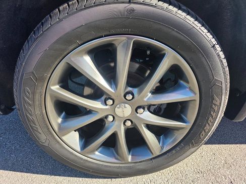 Used 2017 Dodge Durango GT w/ Premium Group image 19