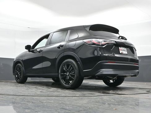 New 2026 Honda HR-V Sport image 40