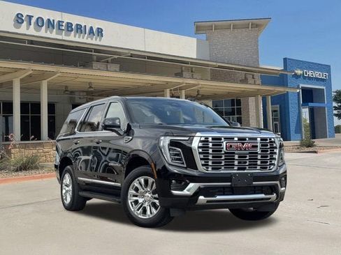Certified 2025 GMC Yukon Denali AWD/4WD image 2
