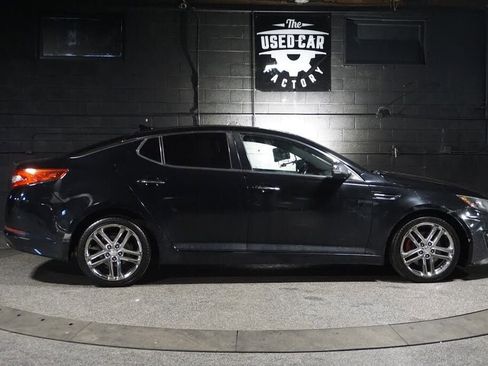 Used 2013 Kia Optima SX w/ Chrome Limited Pkg FWD image 6