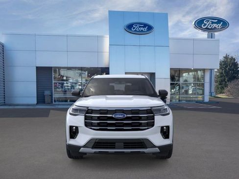 New 2026 Ford Explorer Active w/ Active Comfort Package image 6